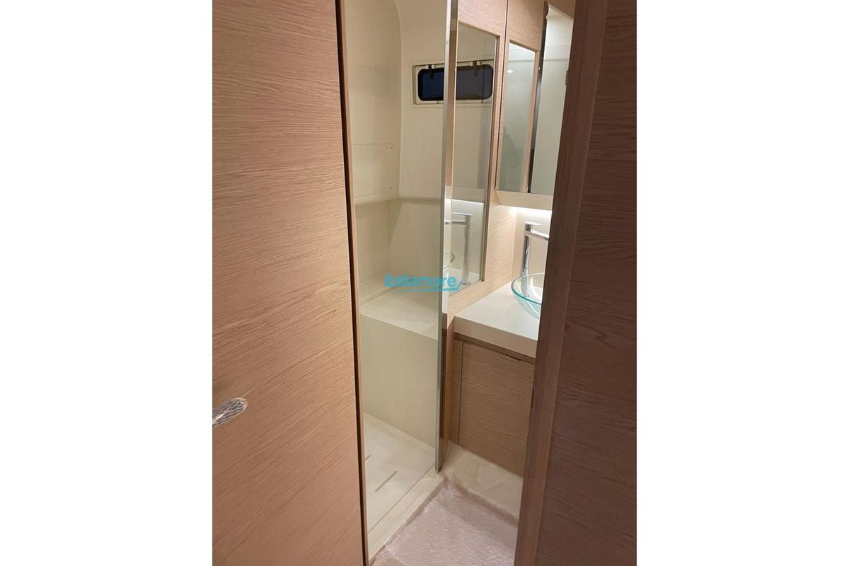 2024 Solaris Power 44 