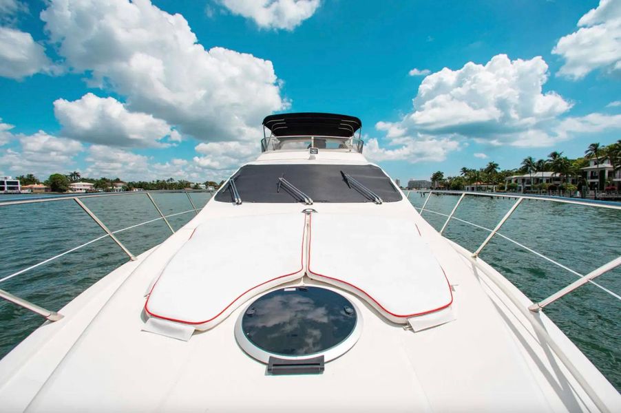 2006 Azimut 55E