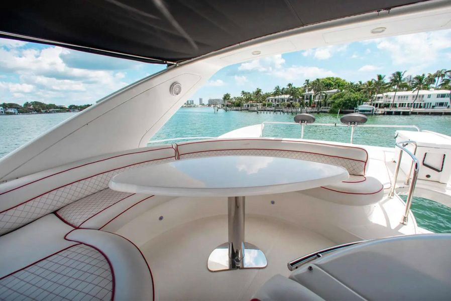 2006 Azimut 55E