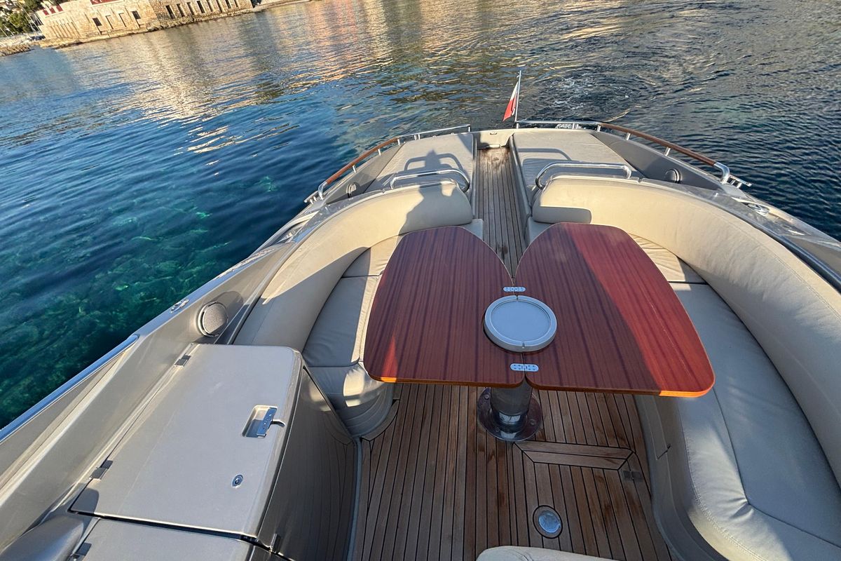 2008 Riva 43 