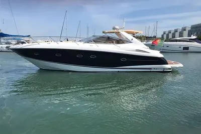 2004 Sunseeker Portofino 46