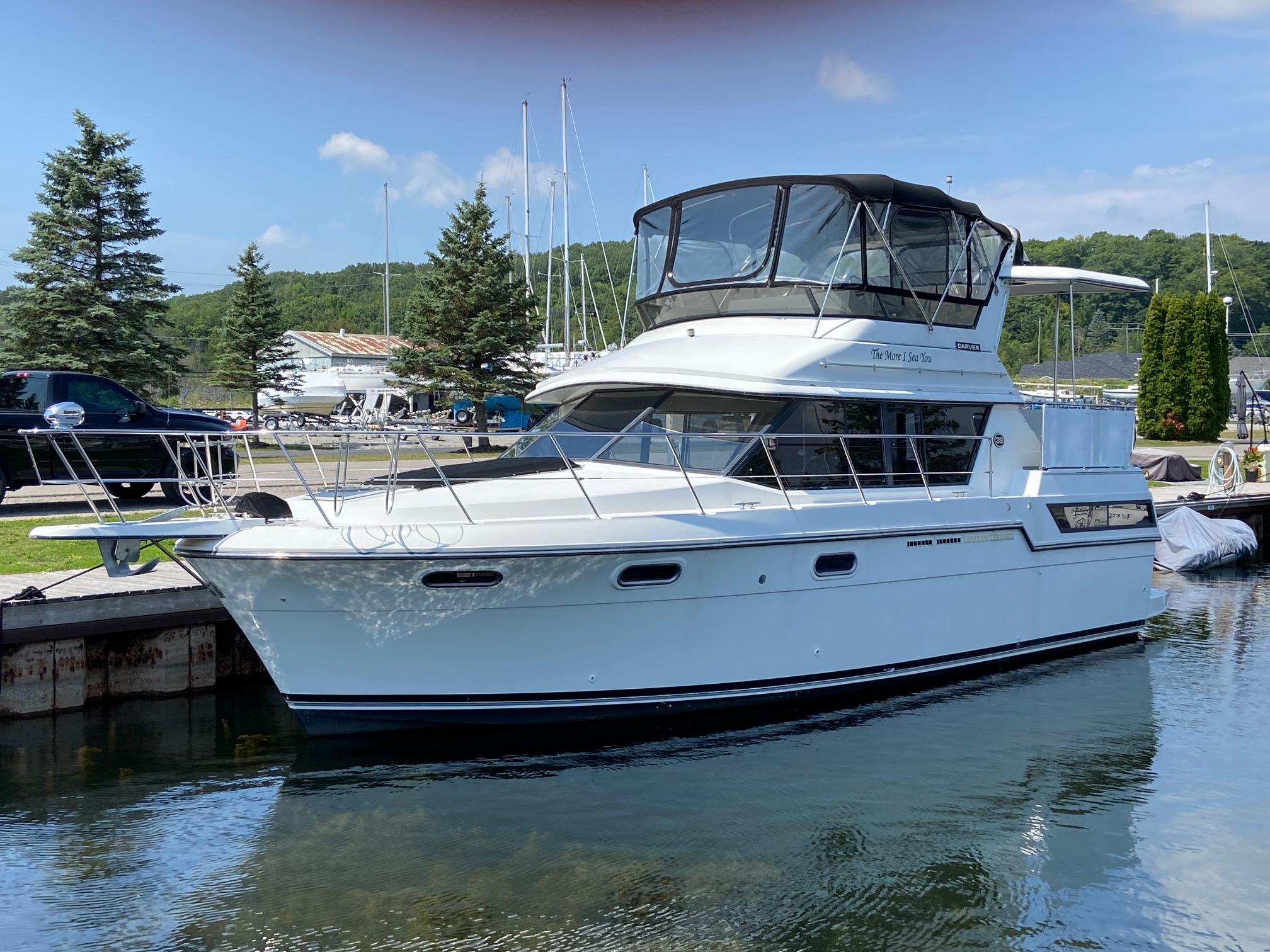 1990 Carver 3807 Aft Cabin Motoryacht Aft Cabin for sale - YachtWorld