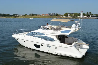 2007 Azimut 47 Fly