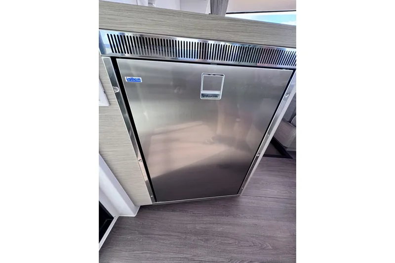  Yacht Photos Pics Galley refrigerator