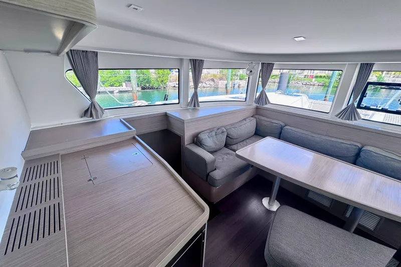  Yacht Photos Pics in counter chest freezer