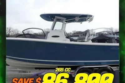Cobia 265 Center Console