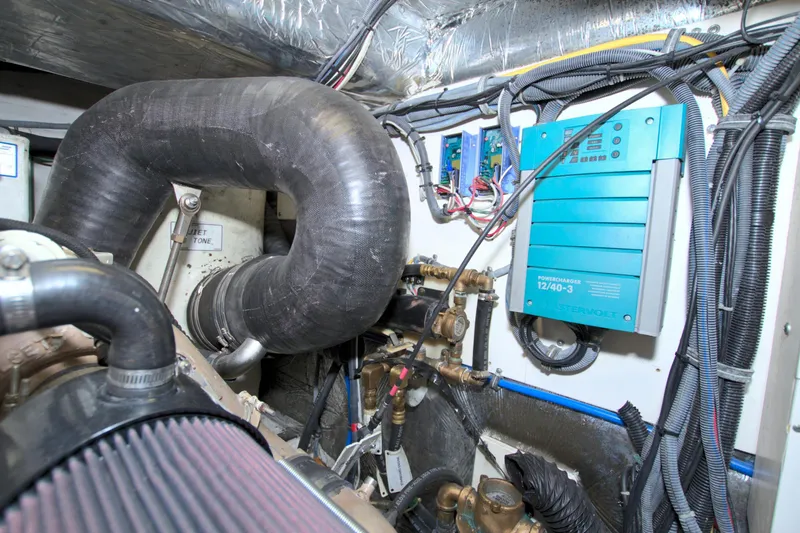 Ohana Yacht Photos Pics 