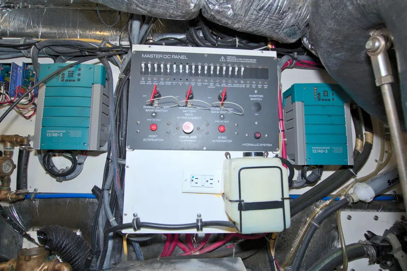 Ohana Yacht Photos Pics 