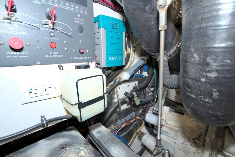 Ohana Yacht Photos Pics 