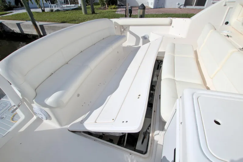 Ohana Yacht Photos Pics 