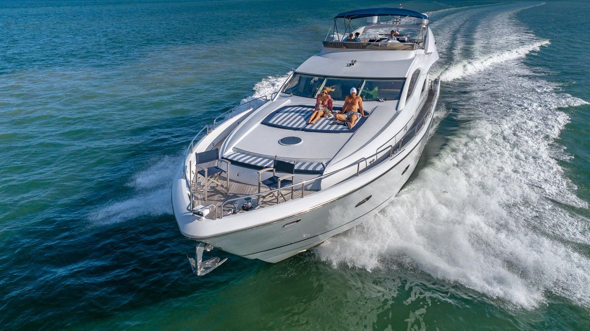 2003 Sunseeker 82 