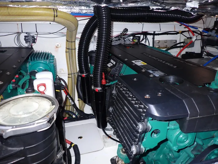 Soulmate Yacht Photos Pics 2016 Princess 39 SOULMATE - Engine Room