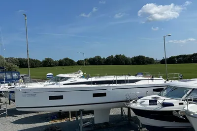 Bavaria C42