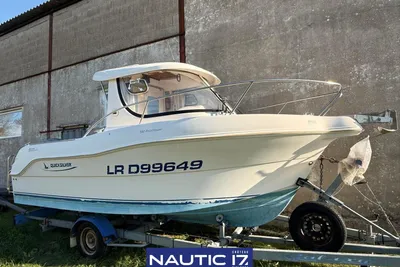 2008 Quicksilver 580 Pilothouse