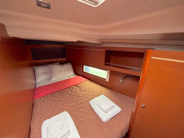 Blue Satellite Yacht Photos Pics 