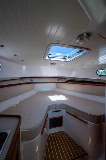 Harbor Moon Yacht Photos Pics 