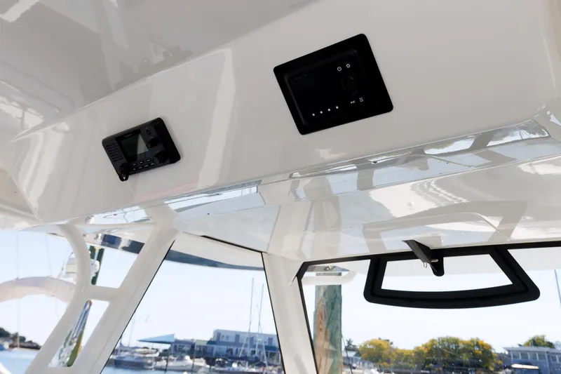 Nasty Hook II Yacht Photos Pics 