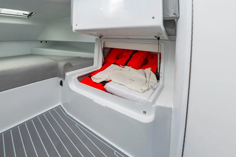 Fin Print Yacht Photos Pics 