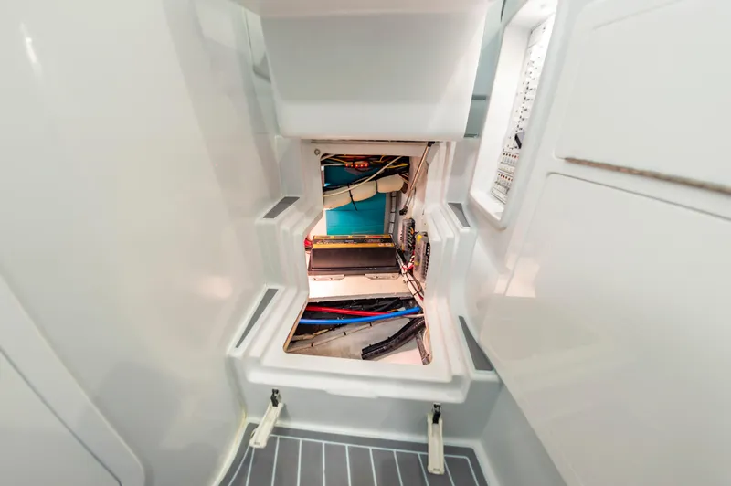 Fin Print Yacht Photos Pics 