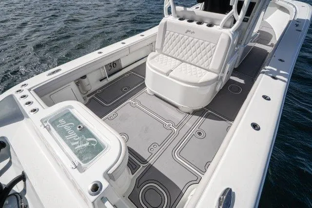 36 Yellowfin 2017 Yacht Photos Pics 