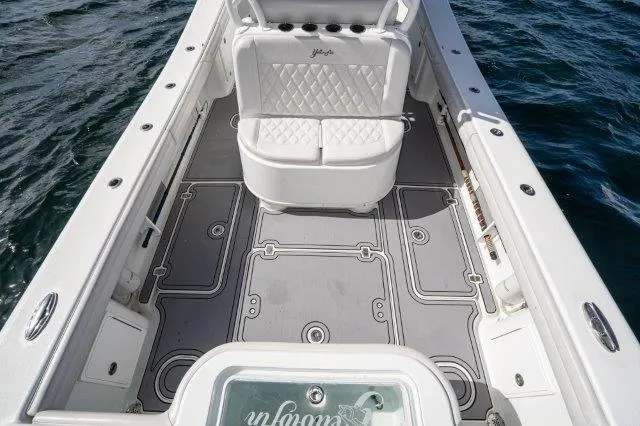 36 Yellowfin 2017 Yacht Photos Pics 