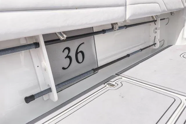 36 Yellowfin 2017 Yacht Photos Pics 