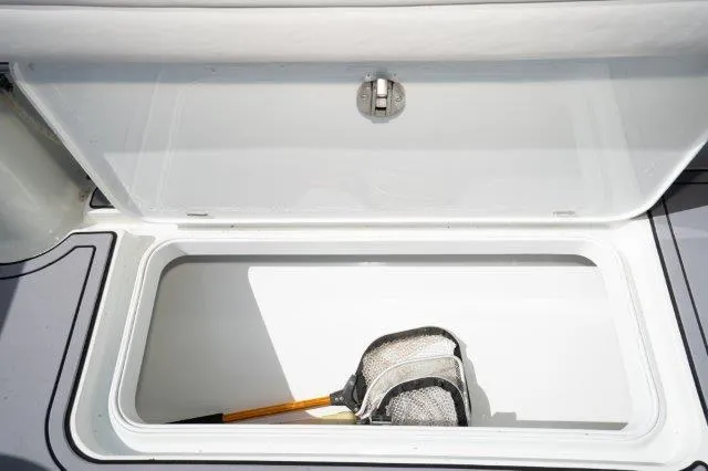 36 Yellowfin 2017 Yacht Photos Pics 