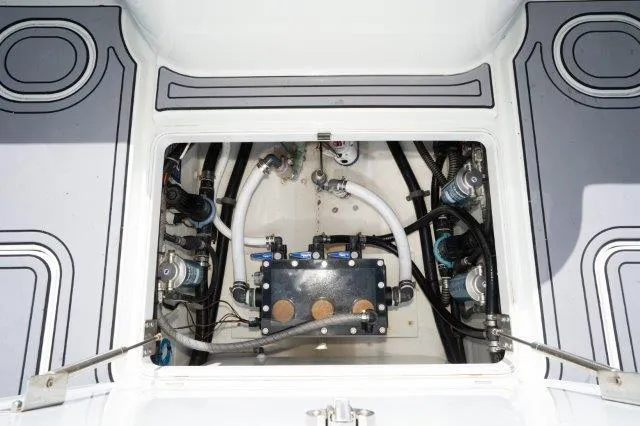 36 Yellowfin 2017 Yacht Photos Pics 