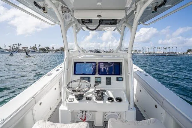 36 Yellowfin 2017 Yacht Photos Pics 