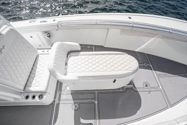 36 Yellowfin 2017 Yacht Photos Pics 