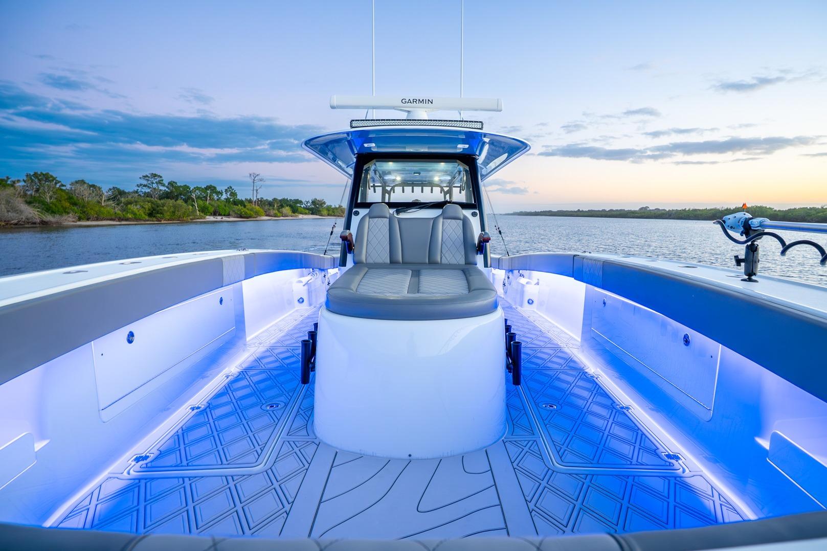 2025 Freeman 43 Center Console for sale - YachtWorld