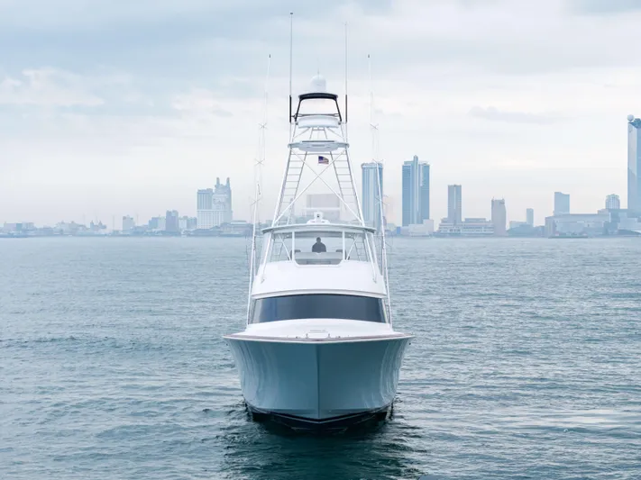 2026 Viking 82c Yacht Photos Pics Viking 82 Convertible Profile