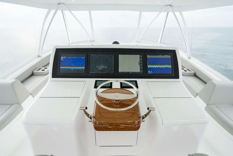 2026 Viking 82c Yacht Photos Pics Viking 82 Convertible Helm