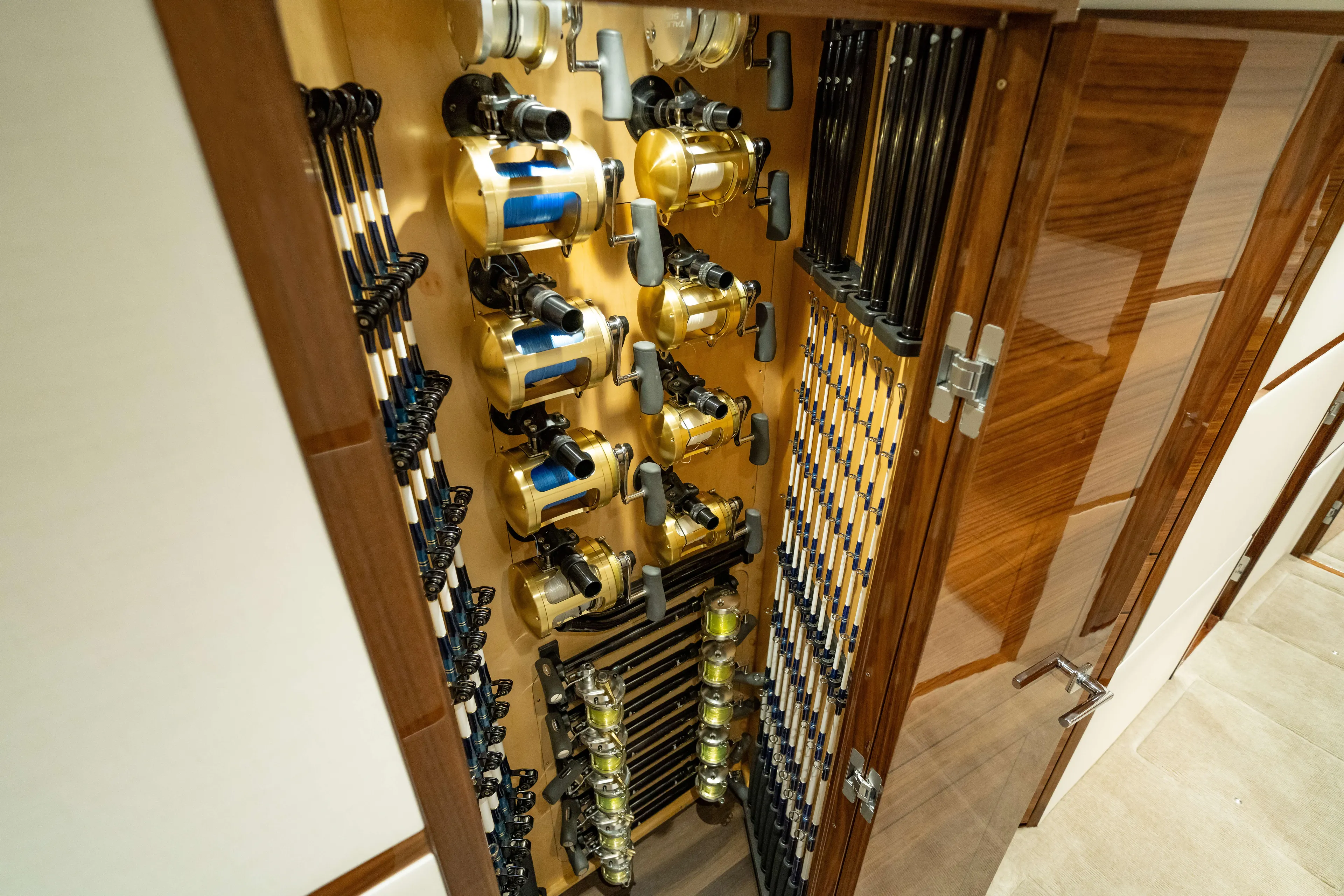 2026 Viking 82c Yacht Photos Pics Viking 82 Convertible Rod Locker