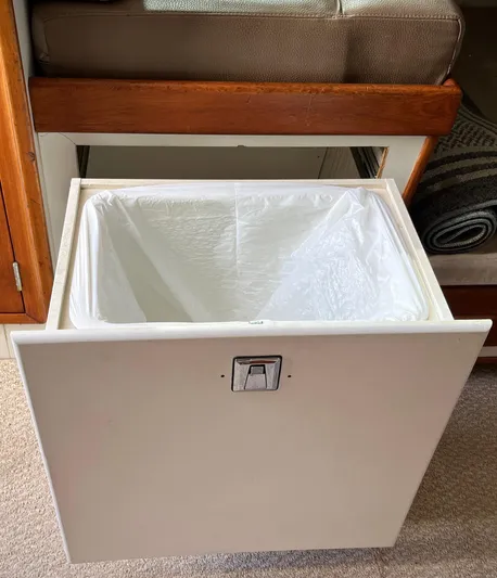  Yacht Photos Pics Built-in Radovich 34 cooler drawer, 1993 model, with white interior and latch handle.