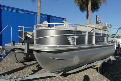 SunChaser Vista 18 Fish