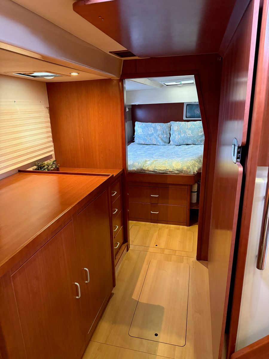 2013 Leopard 48 