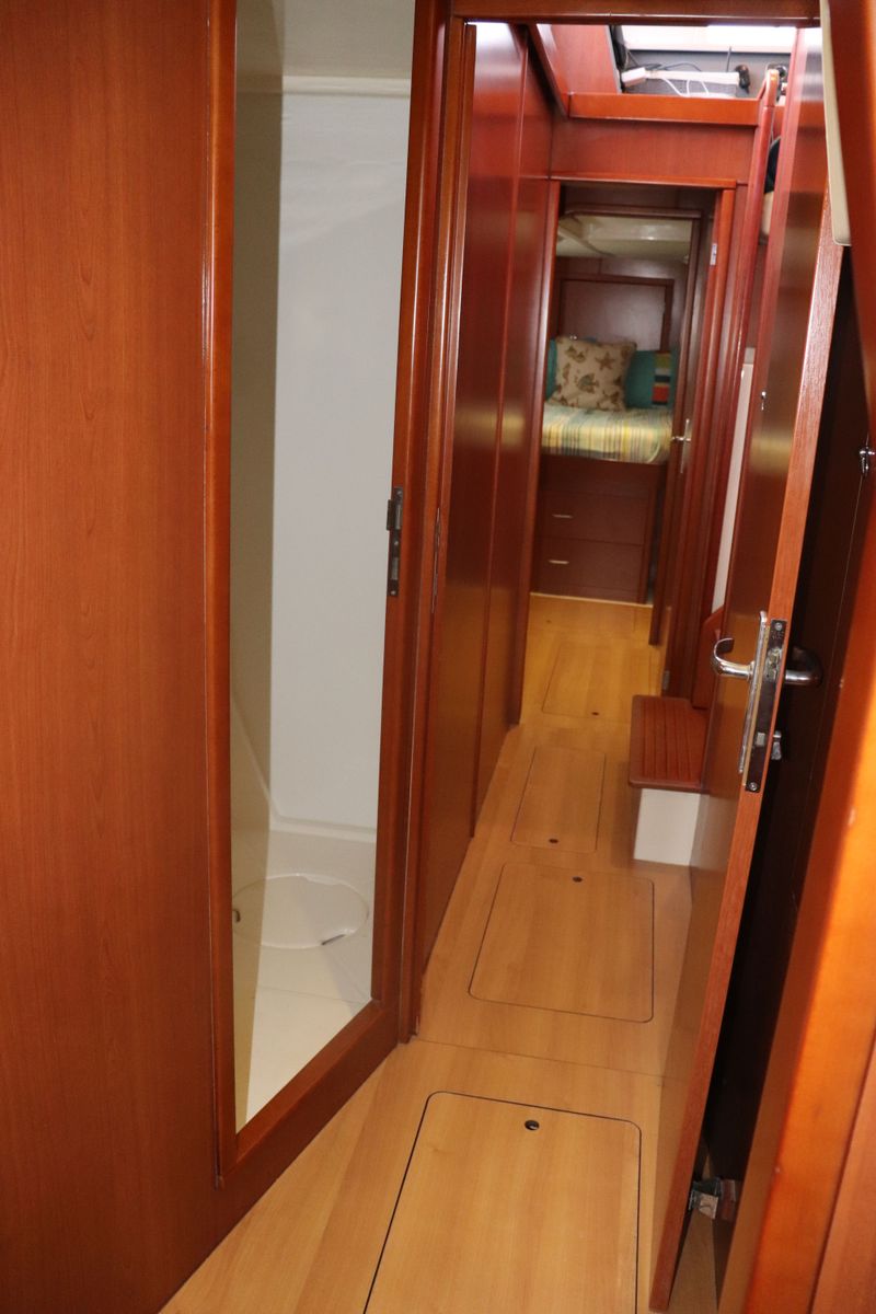 2013 Leopard 48 
