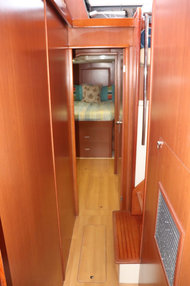 2013 Leopard 48 