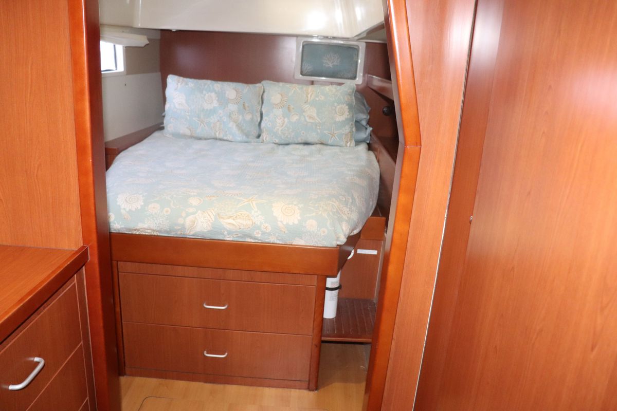 2013 Leopard 48 