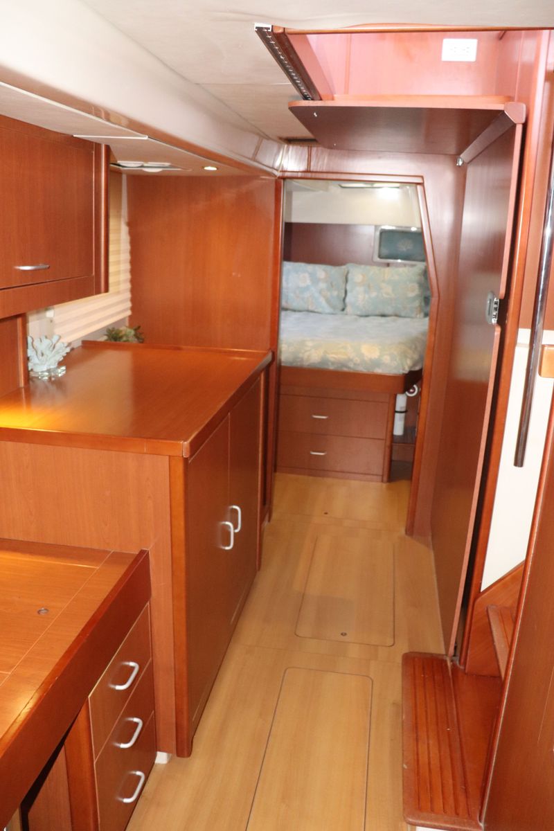 2013 Leopard 48 