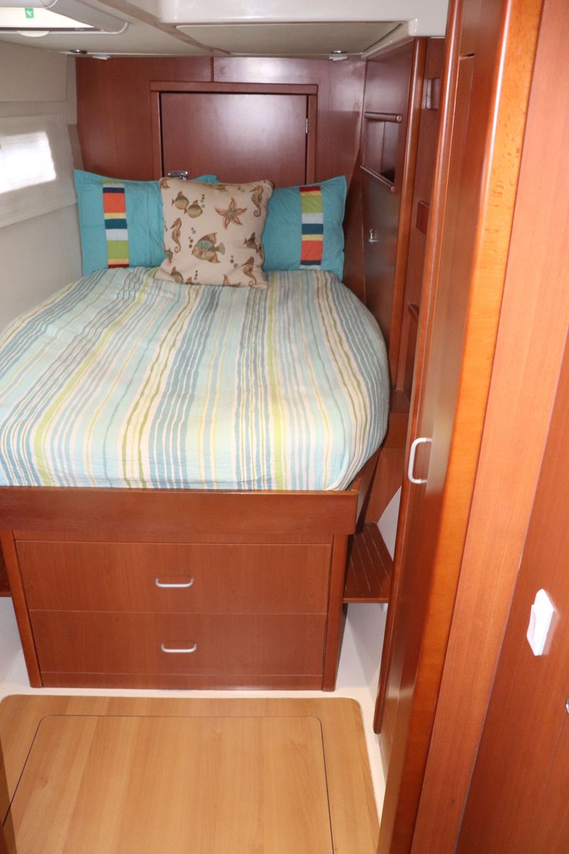 2013 Leopard 48 