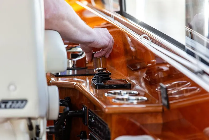 Paddy Wagon Yacht Photos Pics Hand operating controls on 2017 Hinckley Talaria 43 Flybridge yacht dashboard.