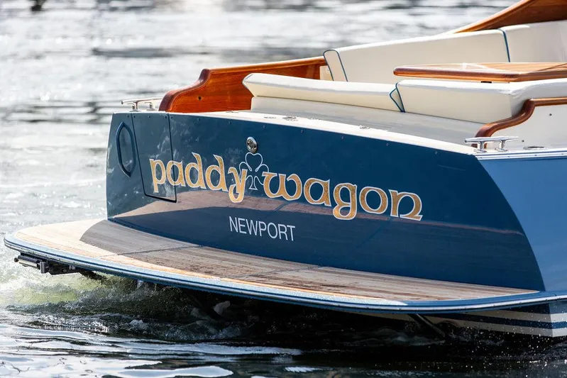 Paddy Wagon Yacht Photos Pics Hinckley Talaria 43 Flybridge 2017 boat named "Paddy Wagon" in Newport waters.