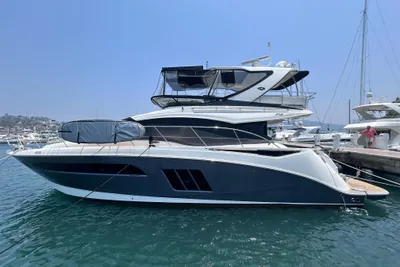 Sea Ray Fly 510