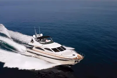 2005 Astondoa A 72 GLX