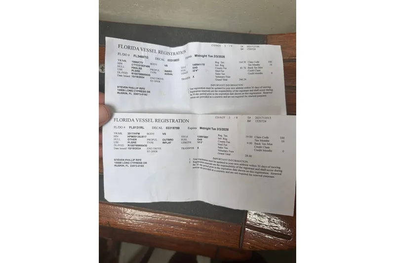 Makai Yacht Photos Pics Florida vessel registration documents for a 1999 Catalina 320 sailboat.