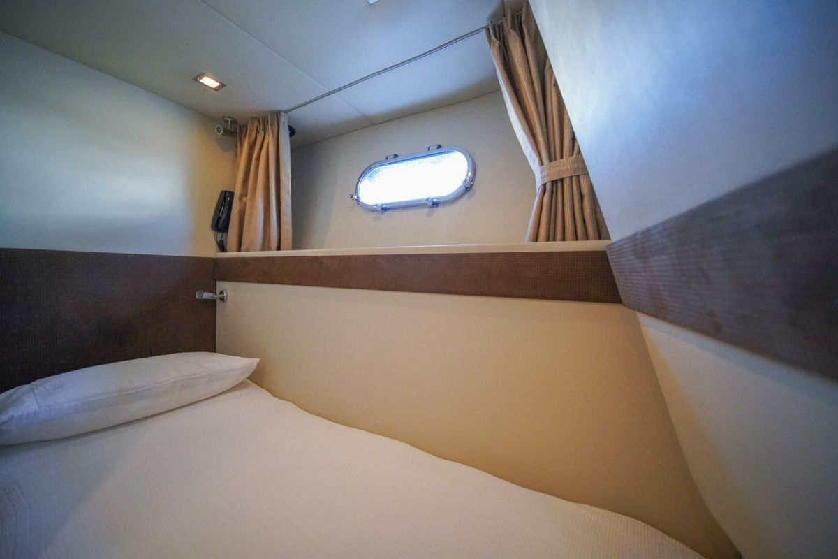 2006 Sunseeker 91 