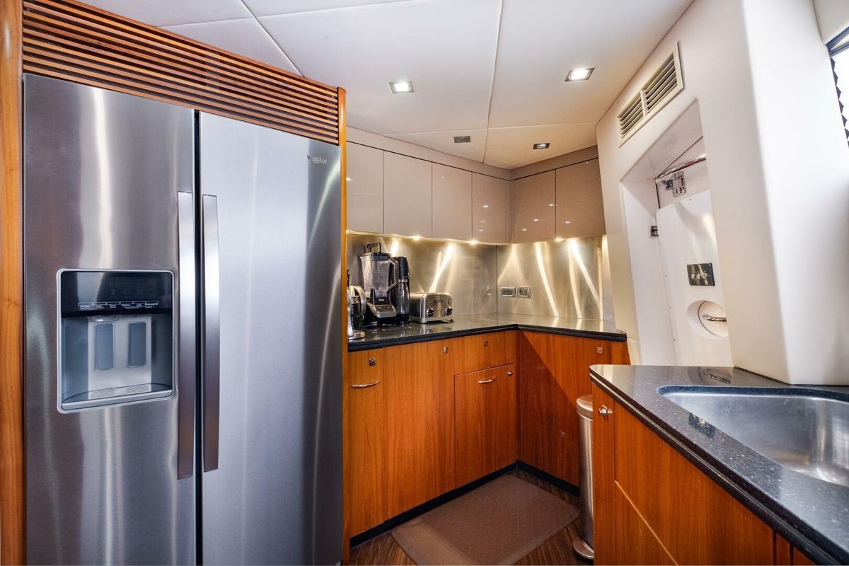 2006 Sunseeker 91 