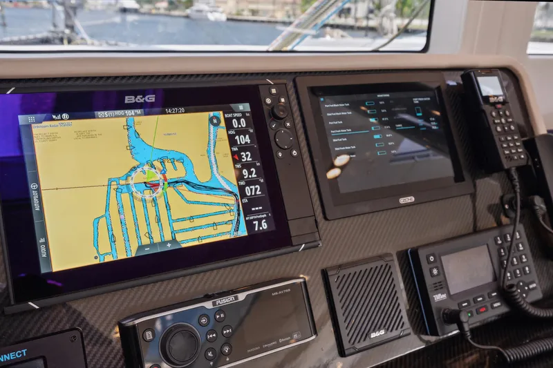 Noble House Yacht Photos Pics 